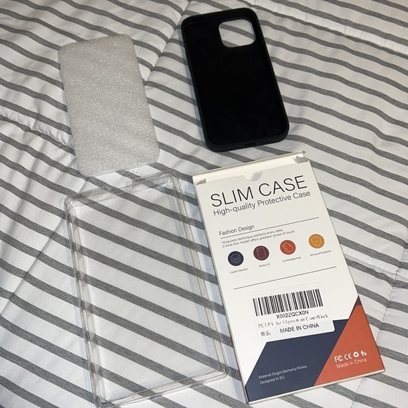NWT Black protective IPhone 13 Pro Max case - Picture 6 of 8